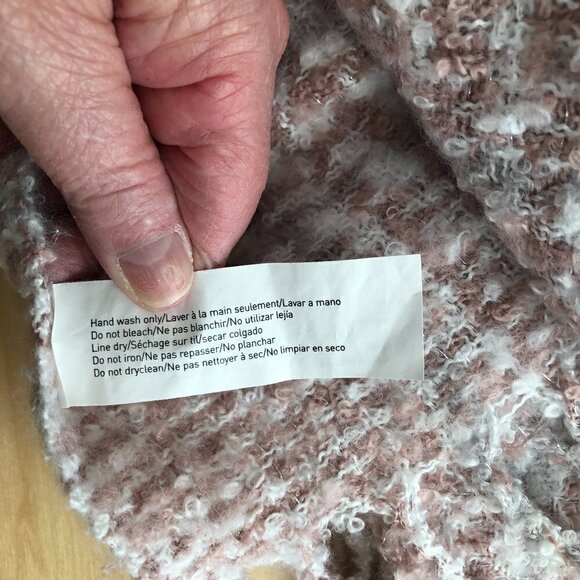 Beeline Chunky Knit Plaid Scarf - Balletcore - Picture 6 of 6